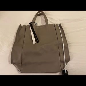 Ampersand as apostrophe grey leather tall bag NWT